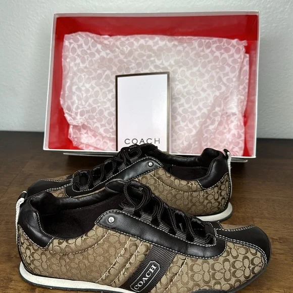 EUC Coach “Kelsie” signature logo in khaki, women's size 7.5 - Picture 9 of 11